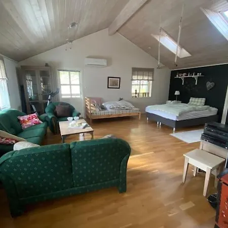 Hus med plass til 7 personer til leie *