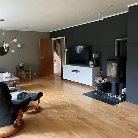 בית נופש Hus Med Plass Til 7 Personer Til Leie *